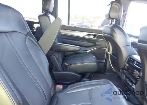 2025 Jeep Wagoneer L Series Ii 4X4 z USA, uszkodzony, nr VIN 1C4SJSBP8SS511121